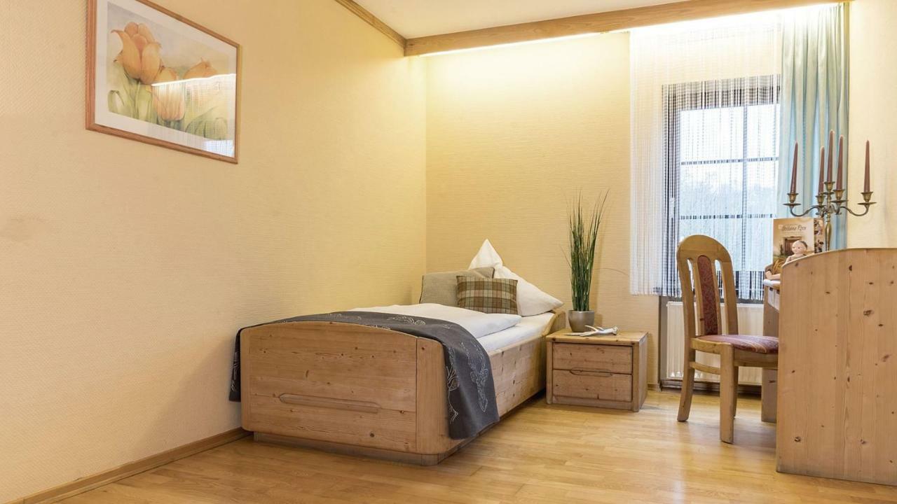 Landgasthof Goldene Rose Grub am Forst المظهر الخارجي الصورة